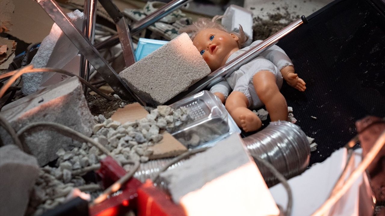 Gazze'deki Çocuklar İçin Anma: Özel Eğitim Öğrencilerinden Resim Sergisi