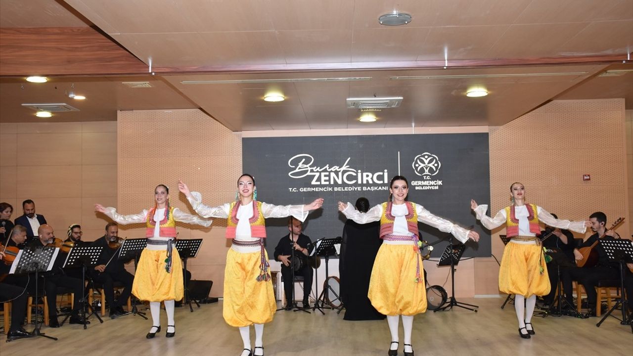 Germencik'te 'Anadolu'dan Ezgiler' Konseri Coşkuyla Gerçekleşti