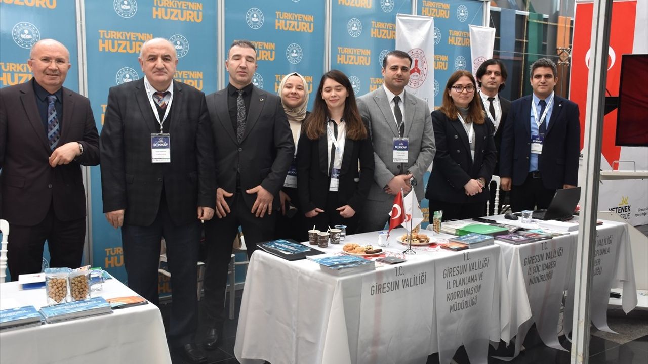 Giresun'da Doğu Karadeniz Kariyer Fuarı (DOKKAF'25) Başladı
