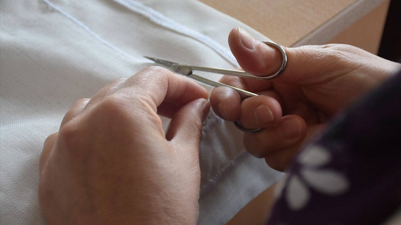 Gümüşhane'de Çeyiz Sandıkları Modern Sanat Haline Geliyor