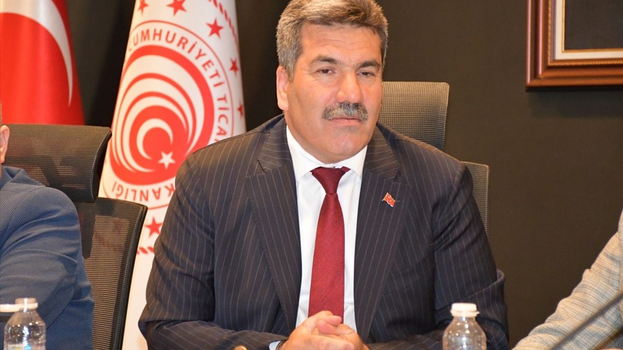 Güneydoğulu Halıcılar Orta Doğu ve Afrika Pazarına Yöneliyor