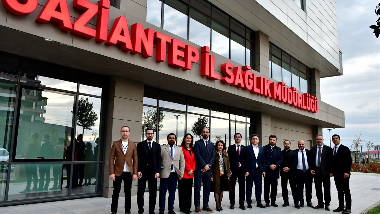 Halk Sağlığı Genel Müdürü Demirkol, Gaziantep'te Bölge Değerlendirme Toplantısı Düzenledi