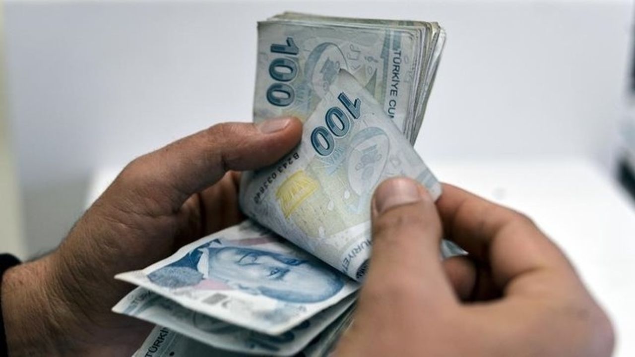 Halkbank'tan Öğretmenlere Rekor Promosyon: 4 Aylık Asgari Ücret Tutarında