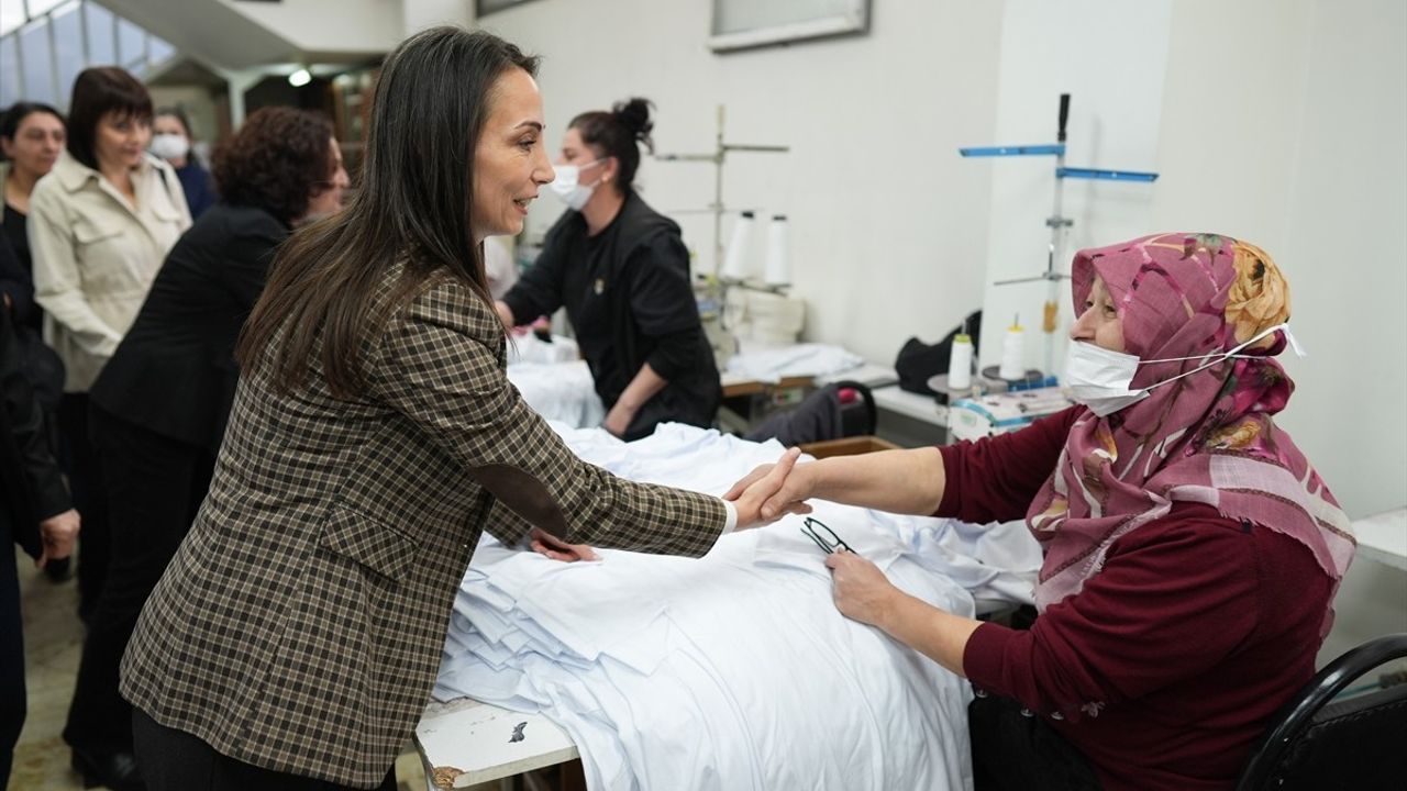 Hatimoğulları'ndan 1 Mayıs Ziyareti: Tekstil İşçileri ile Dayanışma