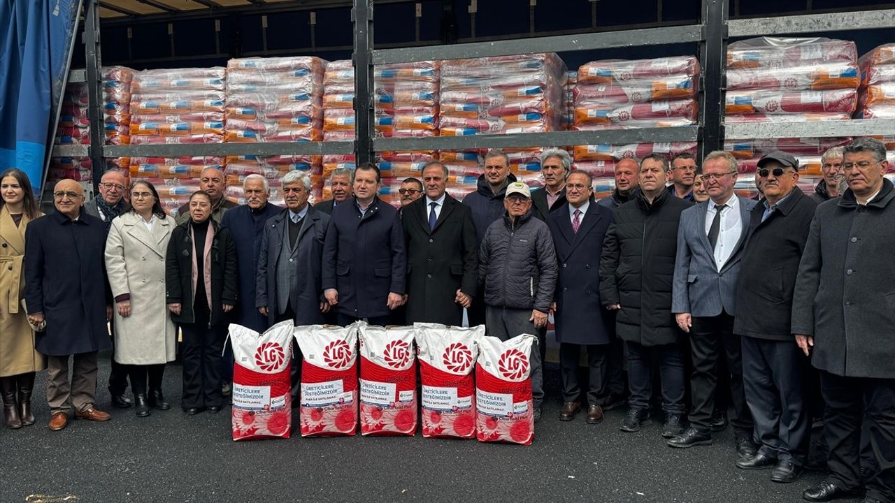 İBB Çiftçilere Tohum Dağıttı: Yerel Tarımı Destekleme Adımı