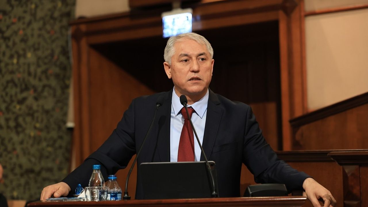 İBB Meclisi'nde 2024 Faaliyet Raporu Tartışıldı: Yolsuzluk İddiaları Gündemde