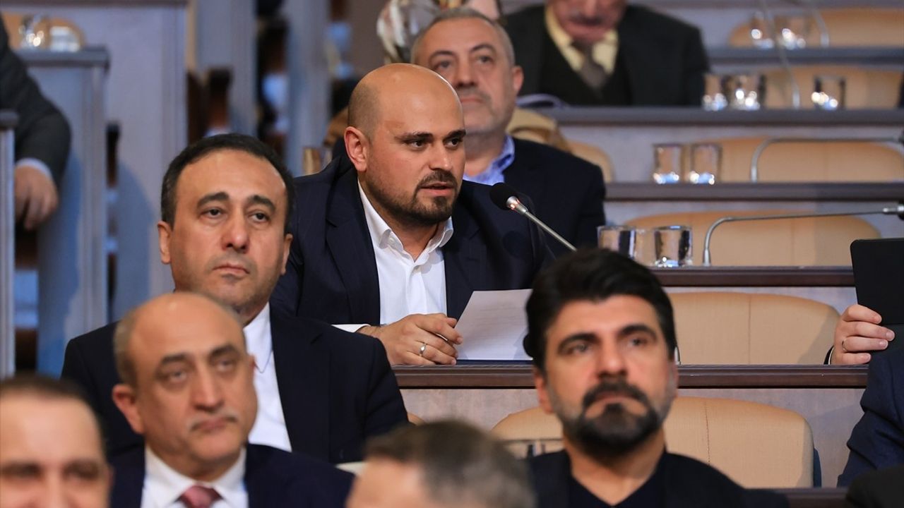 İBB Meclisi'nde İmamoğlu İnşaat'a Yönelik Soru Önergesi Reddedildi