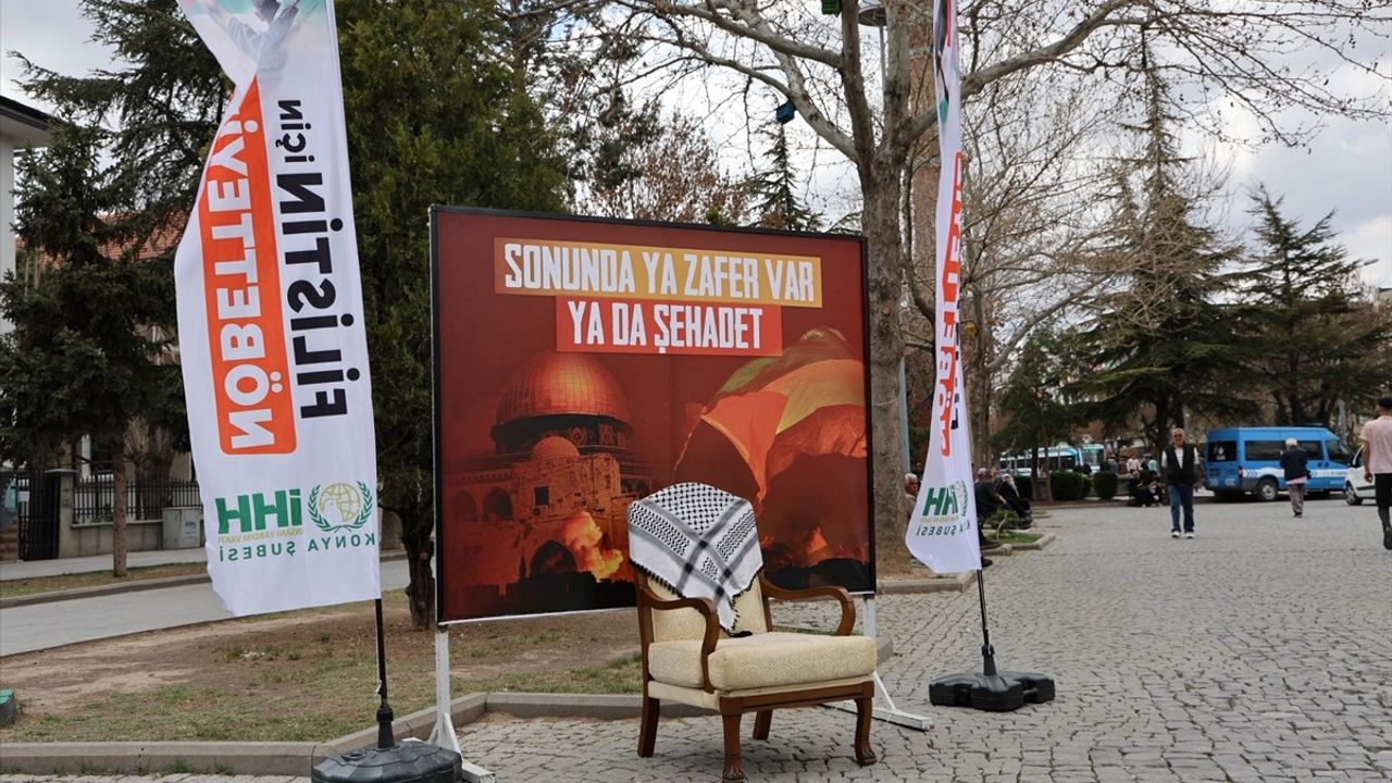 İHH Konya'dan Gazze'ye Destek İçin Farkındalık Alanı