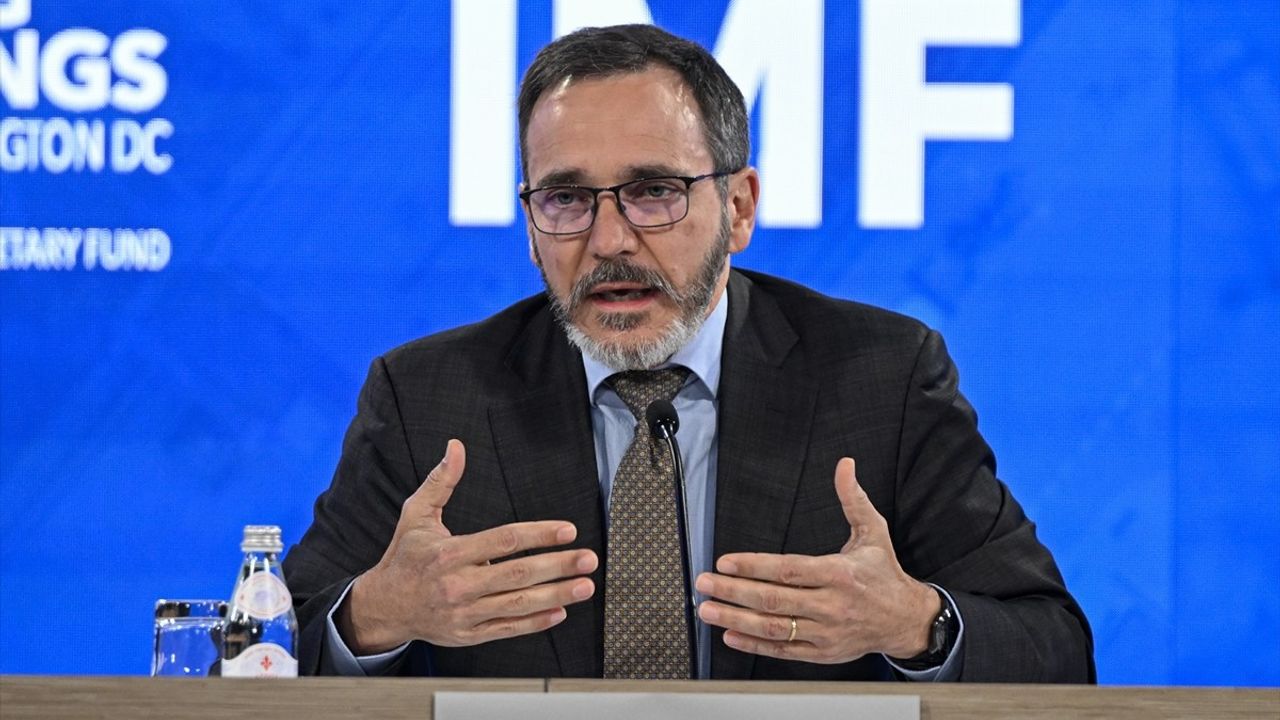 IMF'den Küresel Finansal İstikrar Uyarısı: Belirsizlikler Artıyor