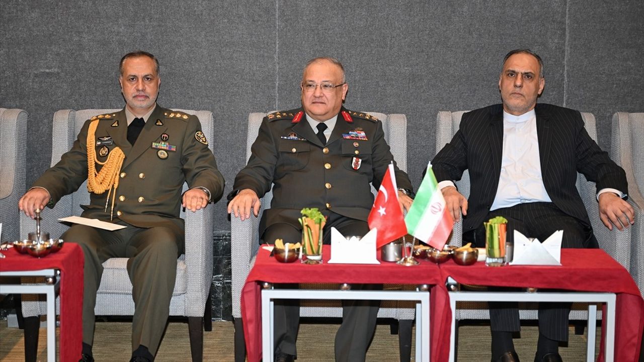 İran'ın Ordu Günü Resepsiyonu Ankara'da Düzenlendi