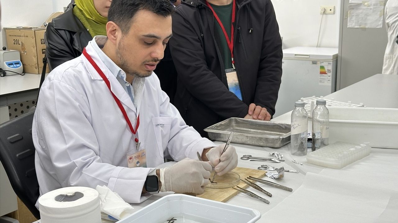 Isparta'da Uluslararası Tıbbi Sülük Çalıştayı Gerçekleştirildi