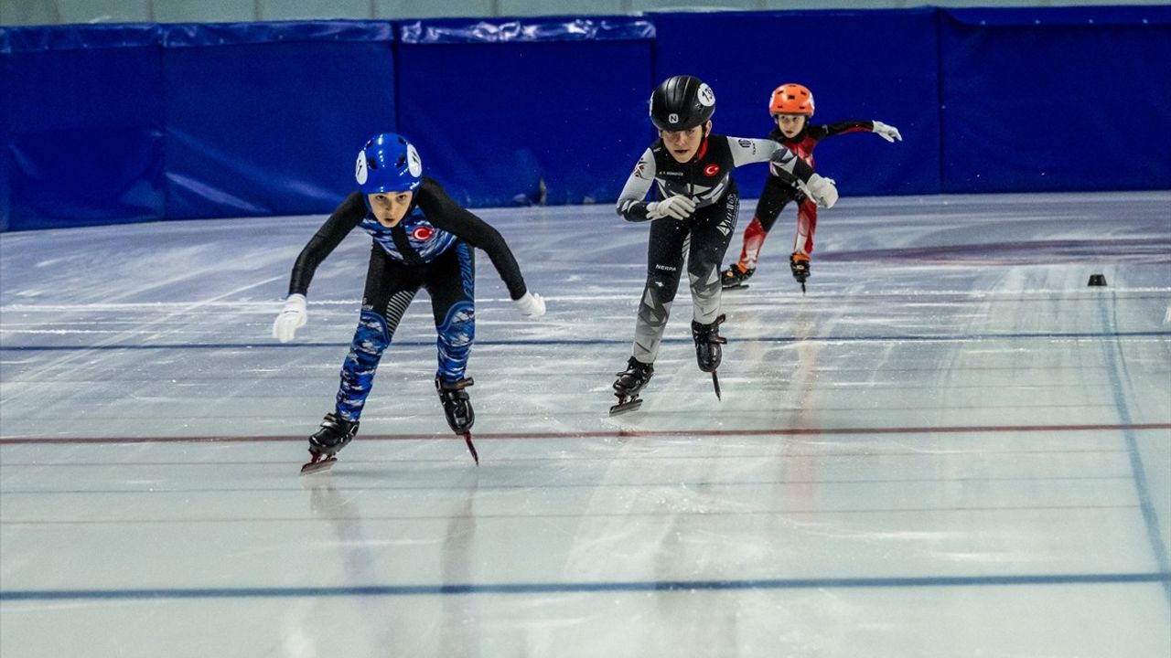 Kars'ta Short Track ANALİG Türkiye Birinciliği Heyecanı Sona Erdi