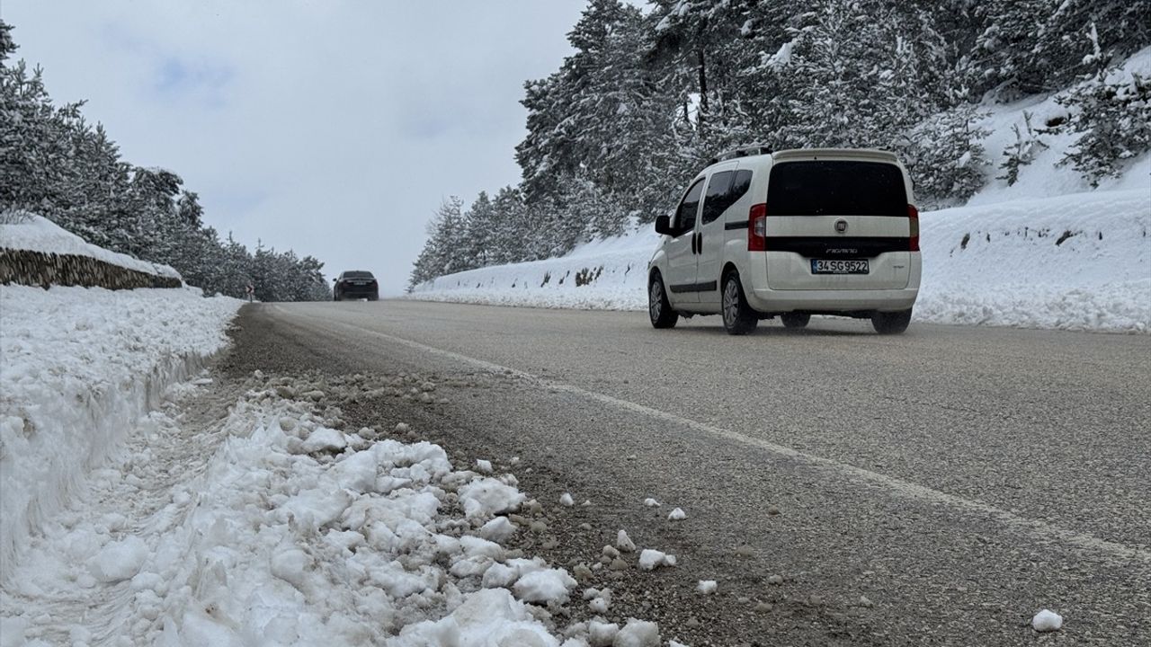 Kastamonu Ağlı'da Kar Kalınlığı 50 Santimetreyi Aştı