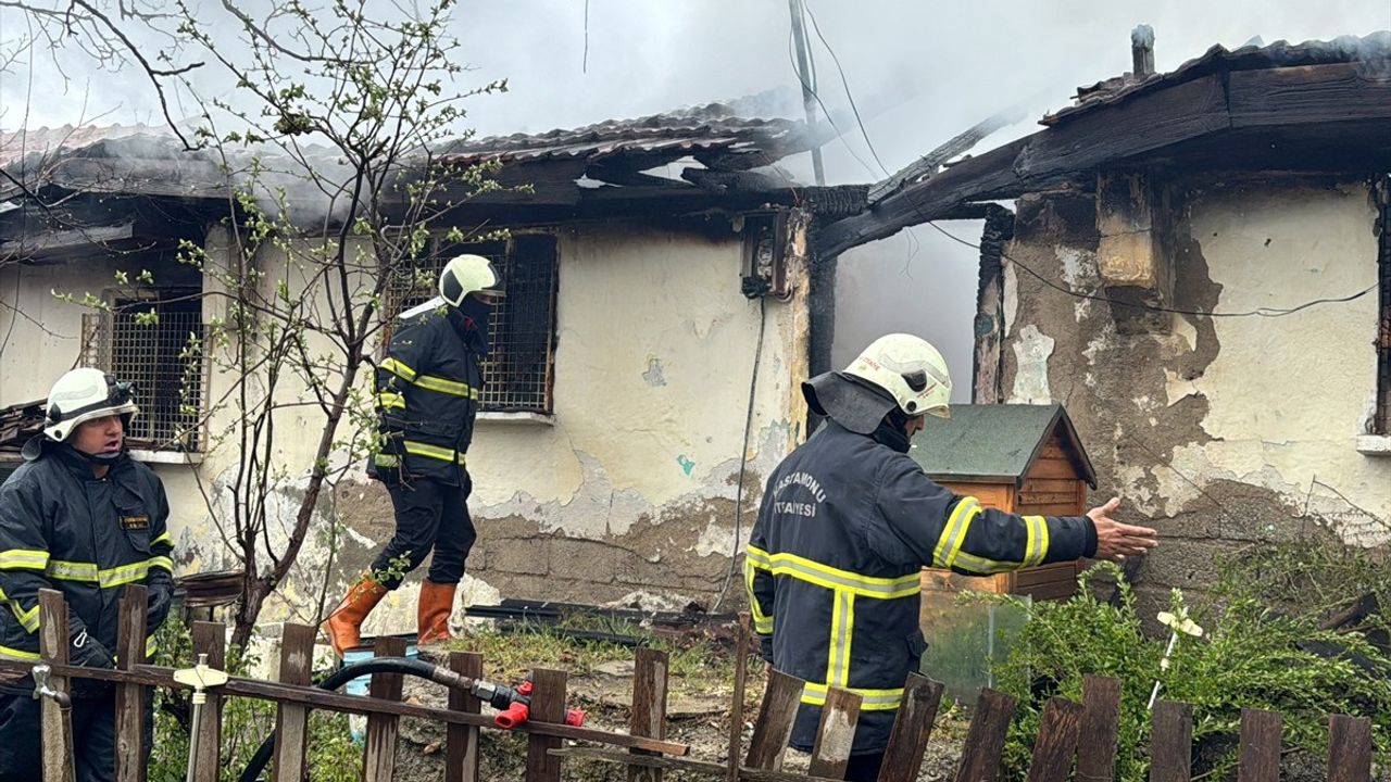 Kastamonu'da Yangında Bir Ceset Bulundu
