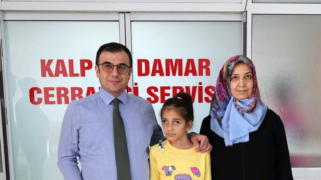 Kayseri'de Kalp Hastası Çocuk, Mitral Kapak Tamiriyle Sağlığına Kavuştu