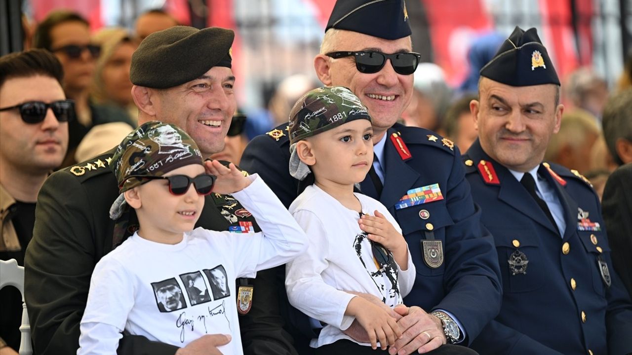 Kayseri ve Çevre İllerde 23 Nisan Coşkulu Kutlamalar Gerçekleşti