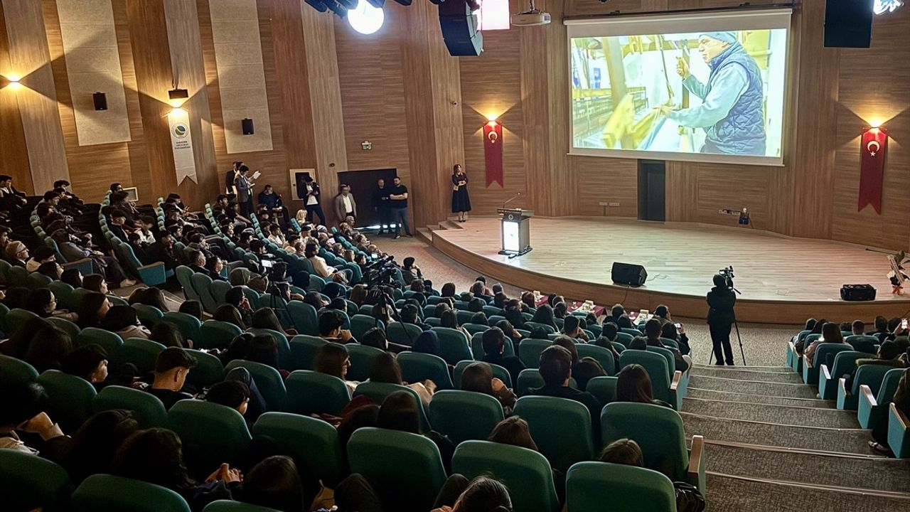 Kırşehir'de Ahilik Anlayışında Meslek ve Ahlak Kısa Film Yarışması Ödülleri Sahiplerini Buldu
