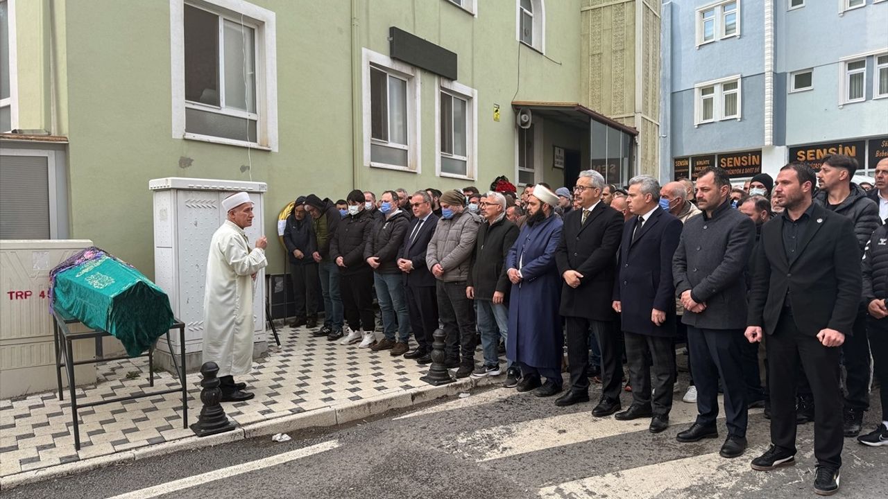 Kocaeli'de Menenjit Tedavisi Gören Çocuk Hayatını Kaybetti