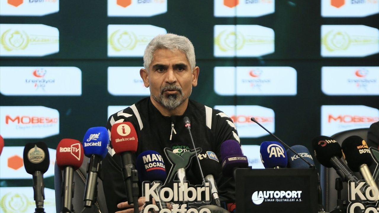 Kocaelispor, Fitmens Gömlek Yeni Malatyaspor'u 7-1 Mağlup Etti