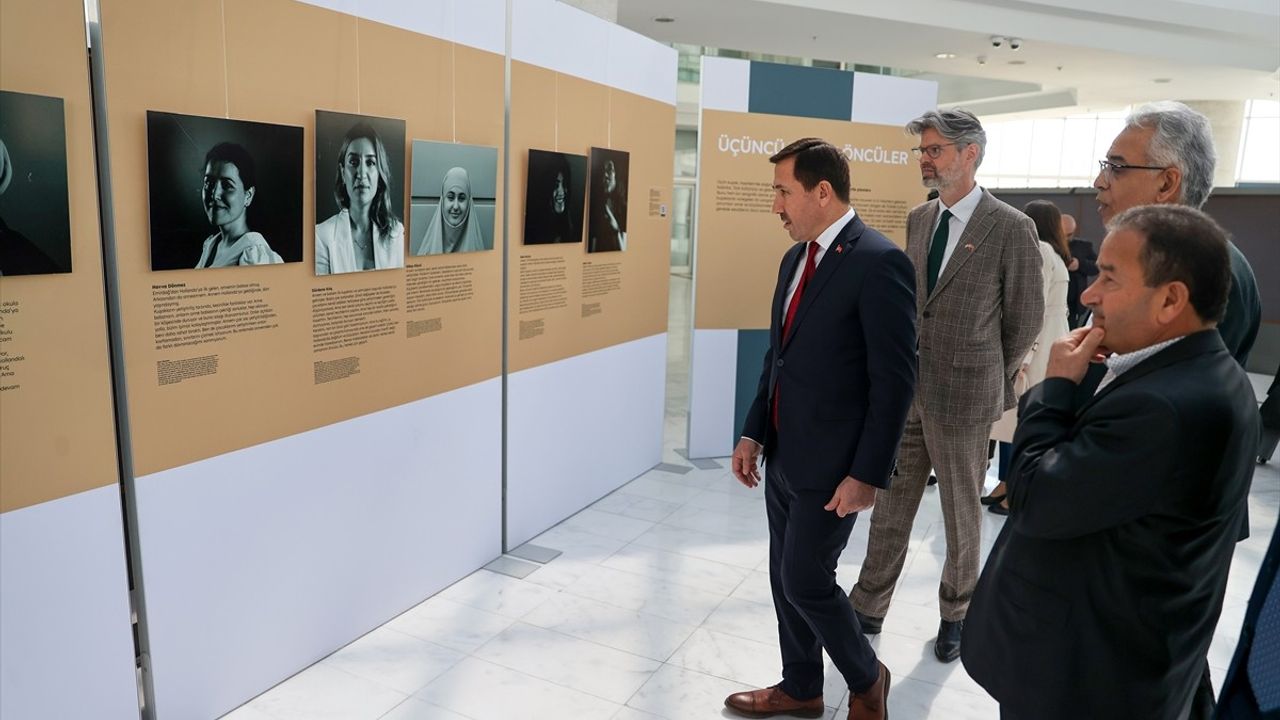 Konya'da 'Türk Kadın Öncüleri' Sergisi Açıldı
