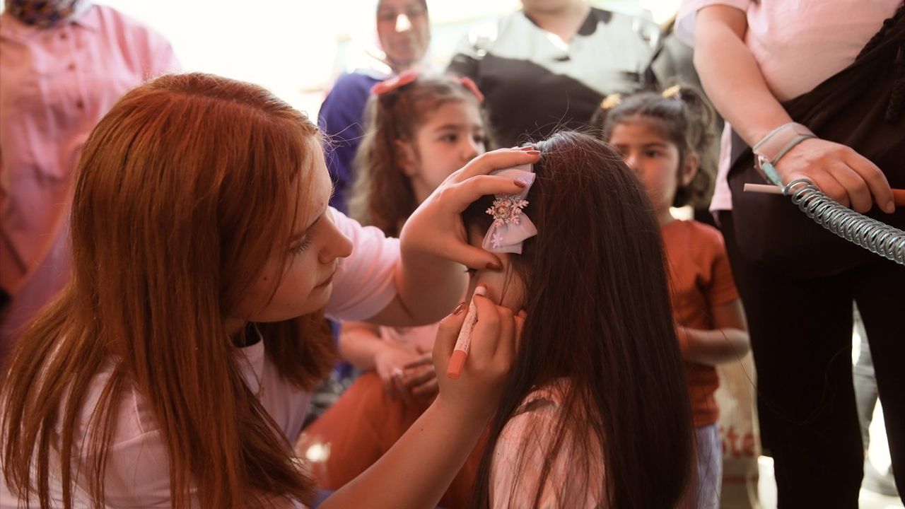 Malatya'da 23 Nisan Şenliği Coşkusu