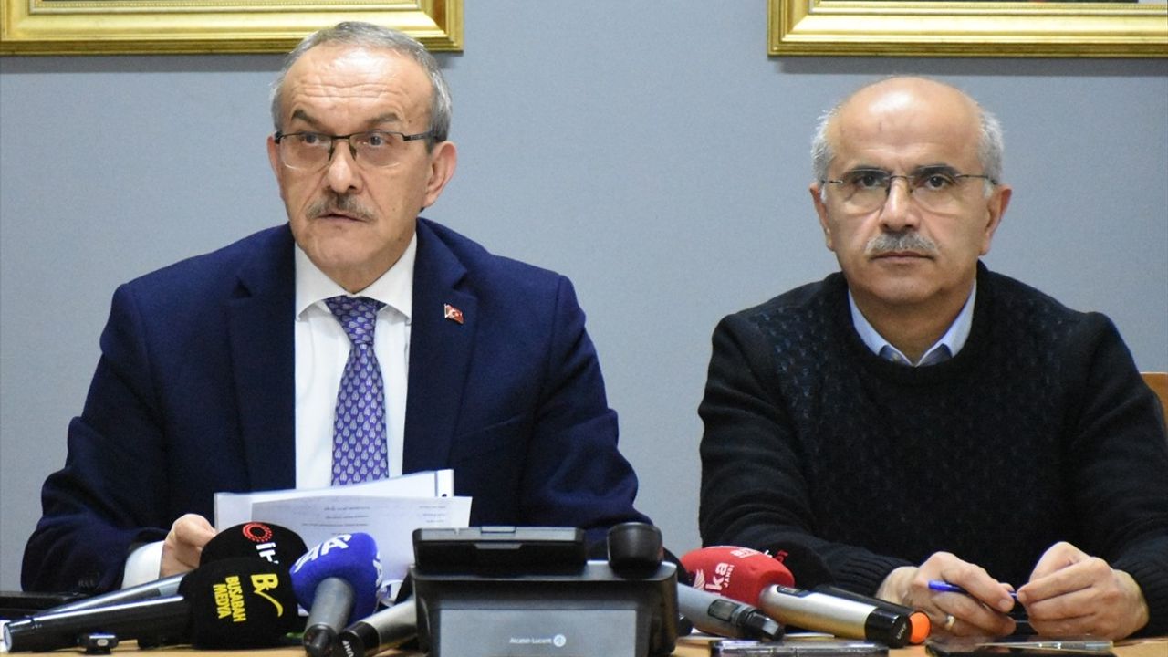 Malatya'da Zirai Don Hasarı: Kayısı Bahçeleri İçin Tespit Çalışmaları Başladı