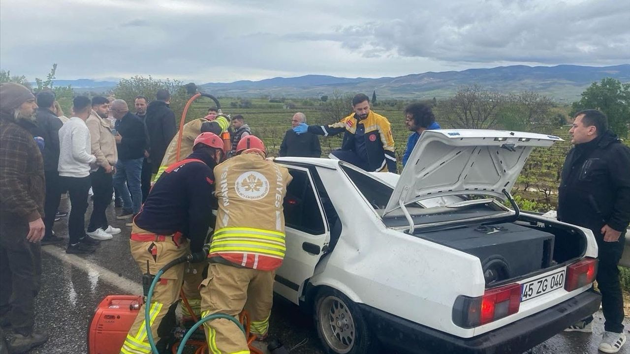 Manisa’da Trafik Kazası: 5 Yaralı