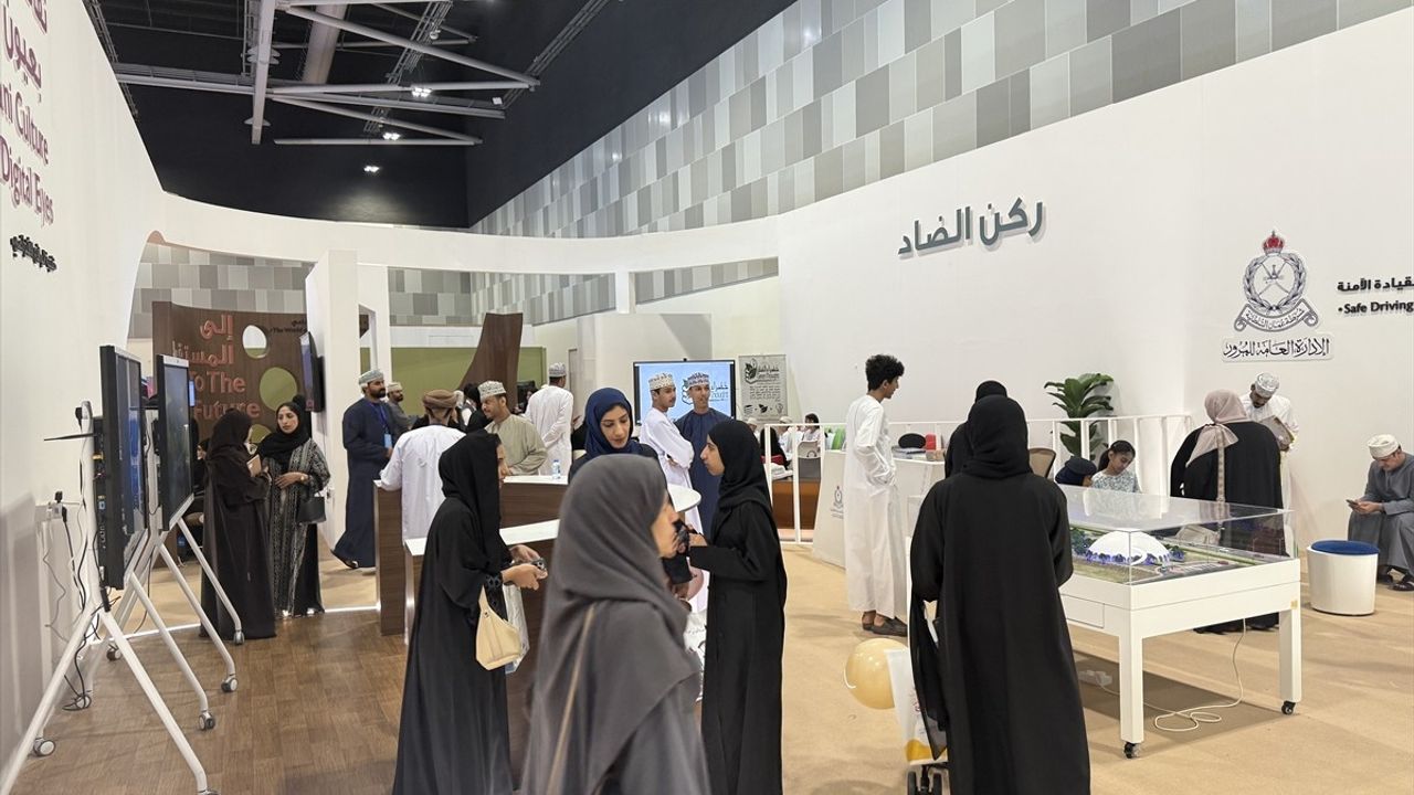 Maskat Uluslararası Kitap Fuarı 70 Bin Ziyaretçi Ağırladı