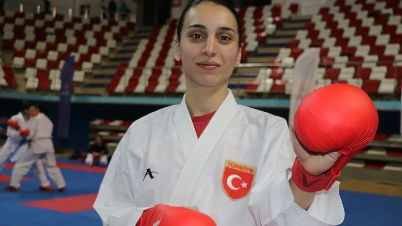 Milli Karateciler Ağrı'da Ermenistan Avrupa Şampiyonası'na Hazırlanıyor