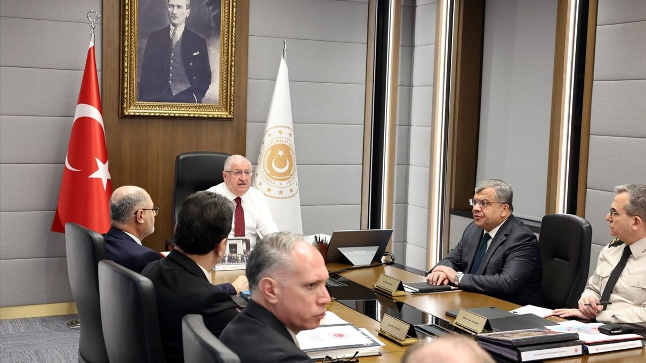 Milli Savunma Bakanı Güler: 'Meşru Hedefimiz Olmaya Devam Edecekler'