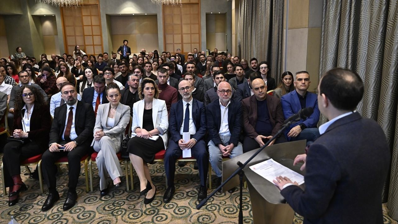 Moskova'da Başarılı 'Kariyer Günleri' Programı Gerçekleşti