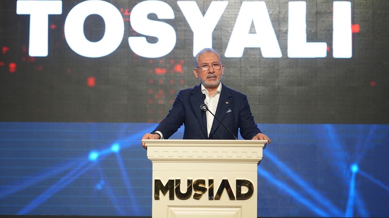 MÜSİAD Cevherden Makineye'25 Zirvesi Devam Ediyor