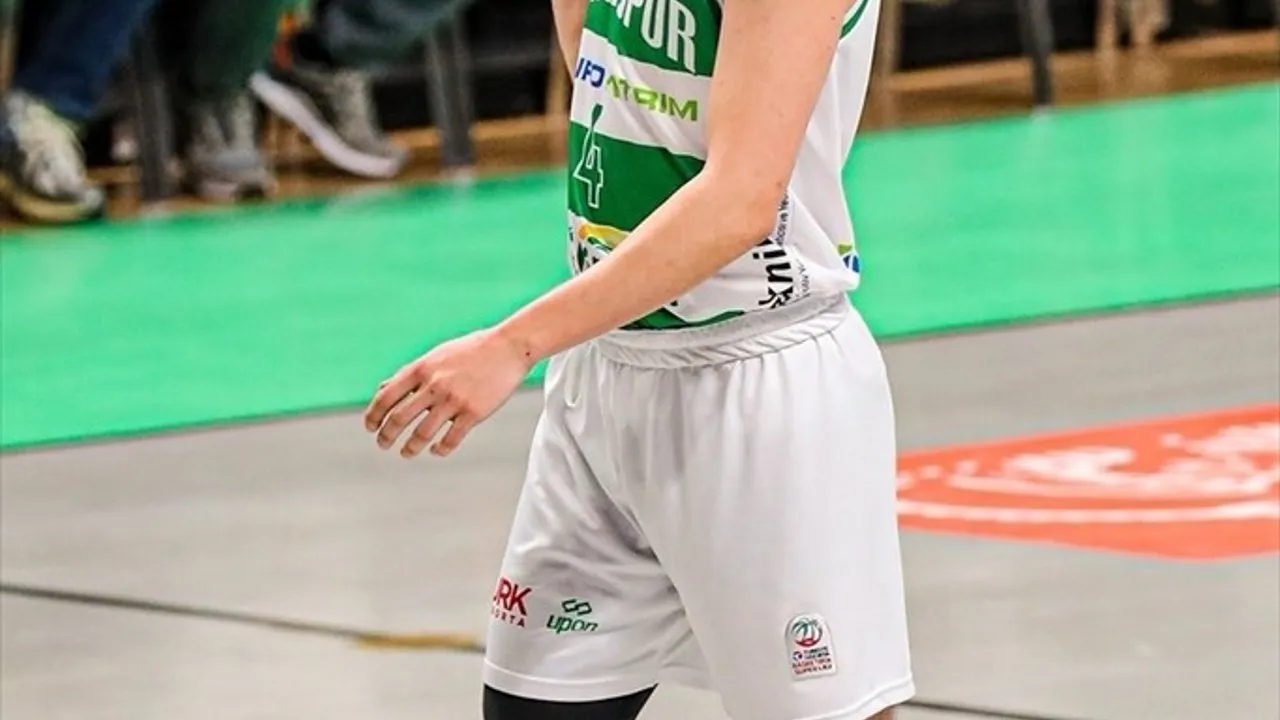 Onvo Büyükçekmece Basketbol, Bursa'da Bursaspor Yörsan'ı Devirdi