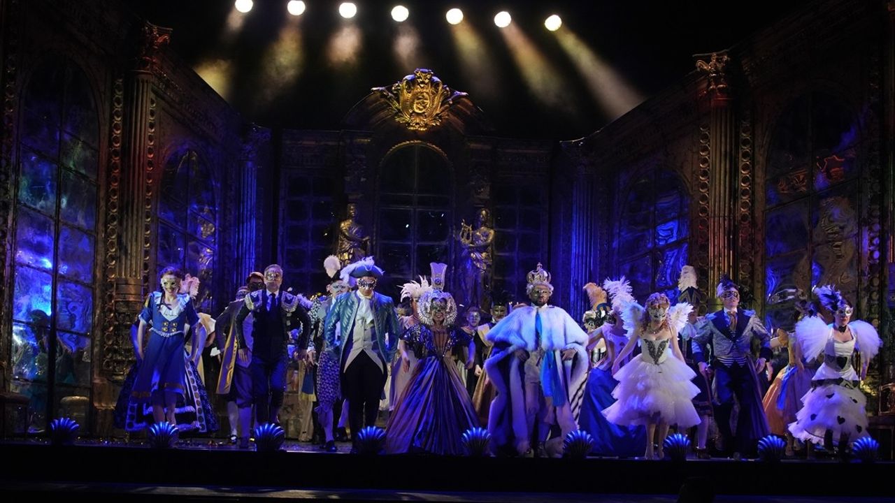 Operadaki Hayalet Müzikali Belgrad'da Sahnelendi