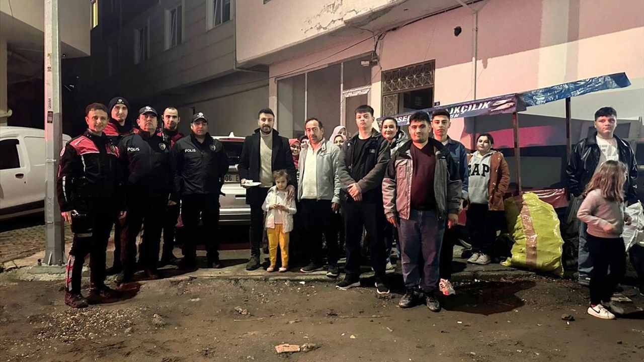 Ordu'da Kavga İhbarına Giden Polisi Sürpriz Pasta Bekliyordu