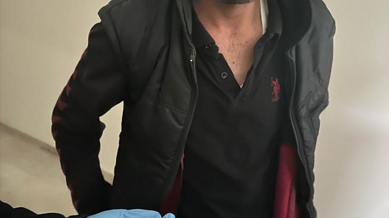 Osmaniye'de Ehliyet Sınavında Kopya Düzeni Ortaya Çıktı