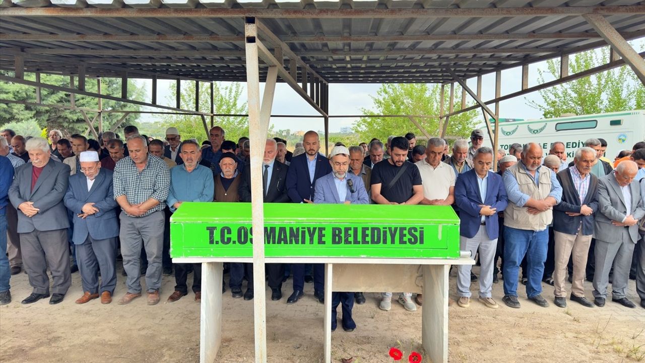 Osmaniye'de Elektrik Çarpmasıyla Ölen Anne ve Kızının Cenazeleri Defnedildi