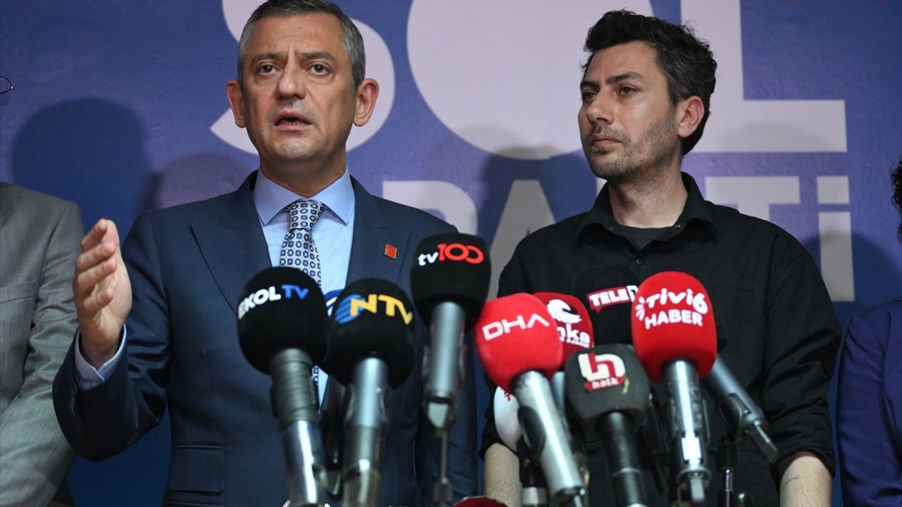 Özgür Özel, Sol Parti'yi Ziyaret Etti: 'İptal Edilirse 1300 Oy Alacağız'