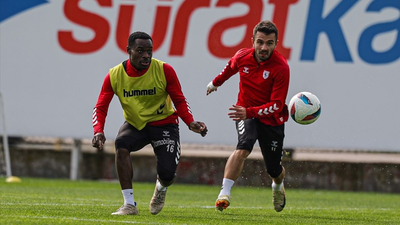 Reeder Samsunspor Corendon Alanyaspor Maçına Hazırlanıyor