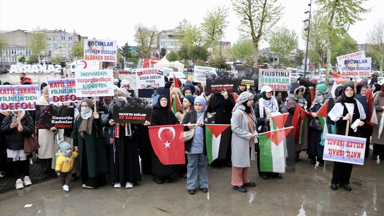 Sakarya'da İsrail'in Gazze Saldırılarına Protesto