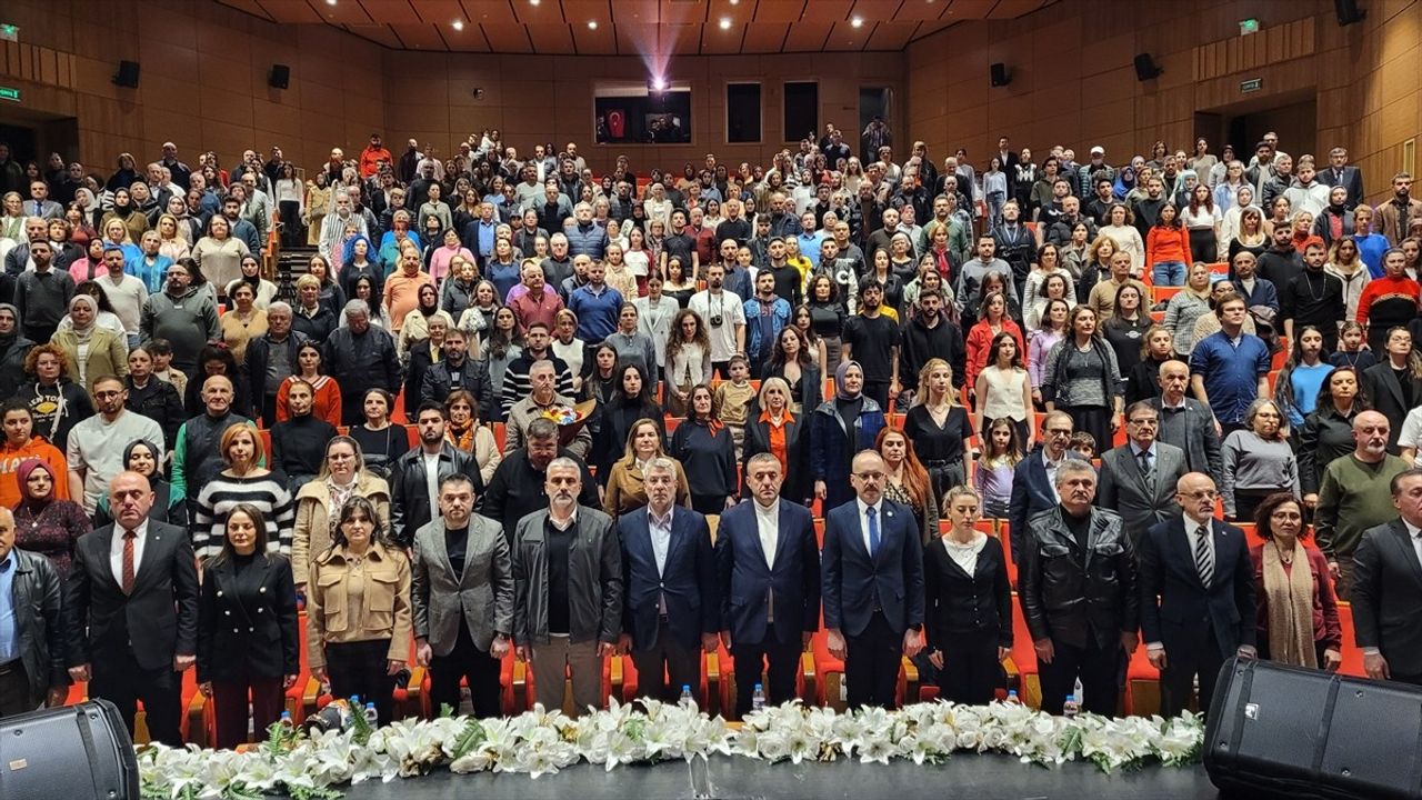 Samsun'da Balkan Türküleri Coşkusu
