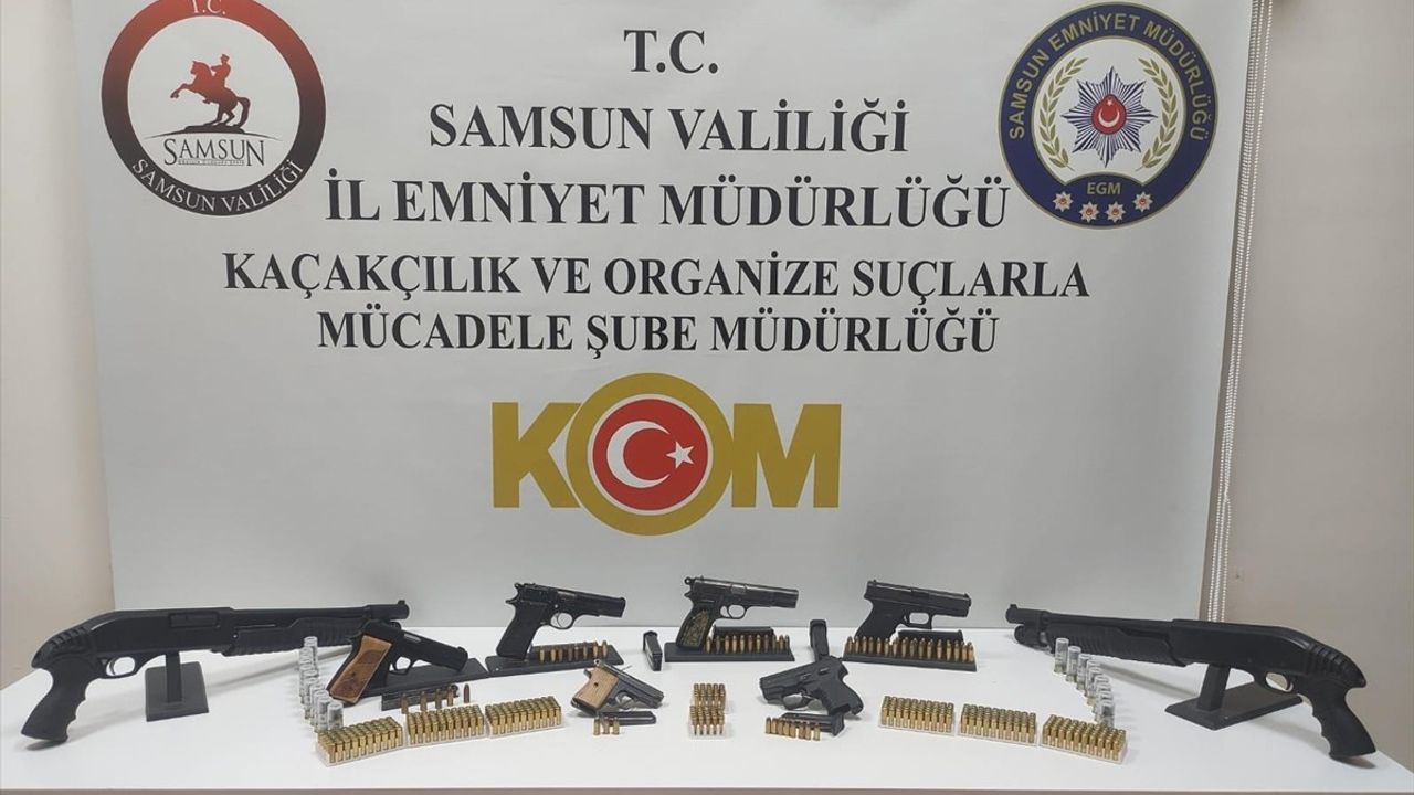 Samsun'da Kaçak Silah Ticareti Operasyonunda 2 Zanlı Yakalandı