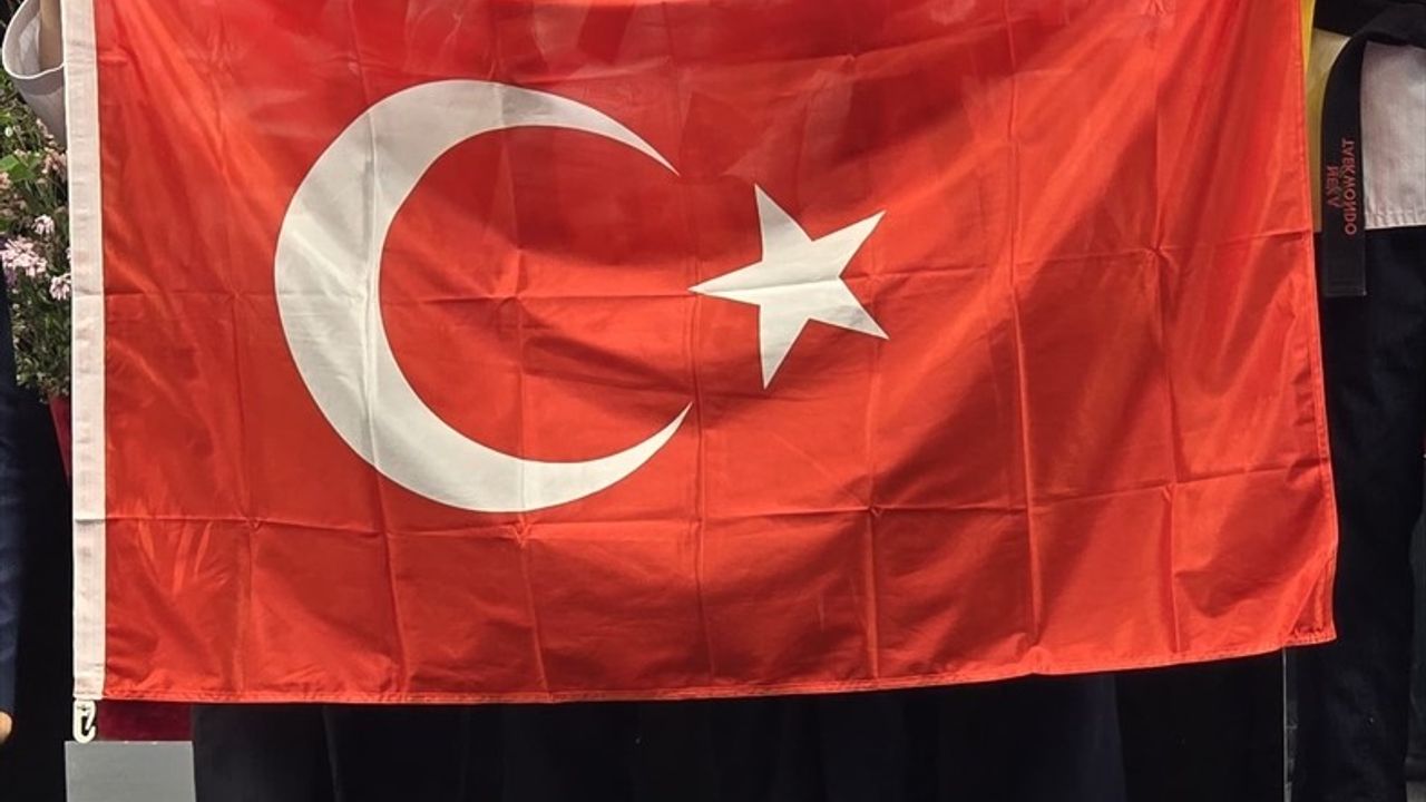 Samsunlu Gençler Avrupa Şampiyonası'ndan 3 Madalya İle Döndü