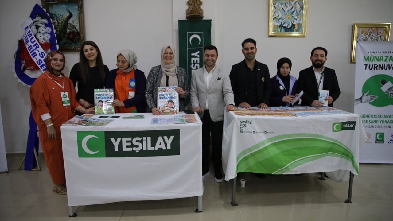 Şanlıurfa'da Yeşilay Liseler Arası Münazara Turnuvası Bölge Finali Gerçekleşti