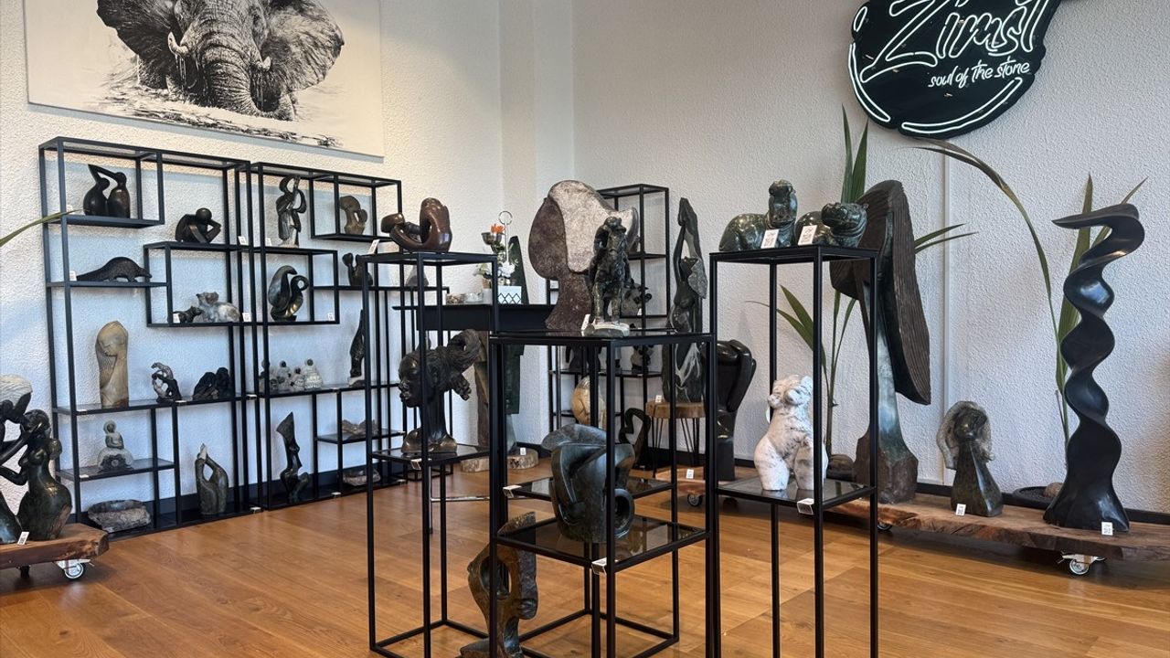 Shona Sanatının Eşsiz Örnekleri Zimst Sanat Galerisi'nde