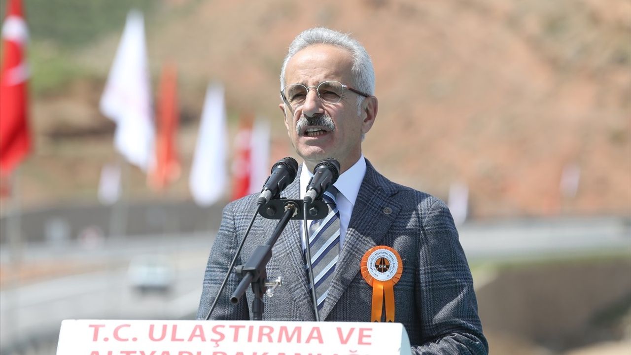 Siirt-Kurtalan ve Havaalanı Bağlantı Yolu Açılışı: 206 Milyon Lira Tasarruf Bekleniyor