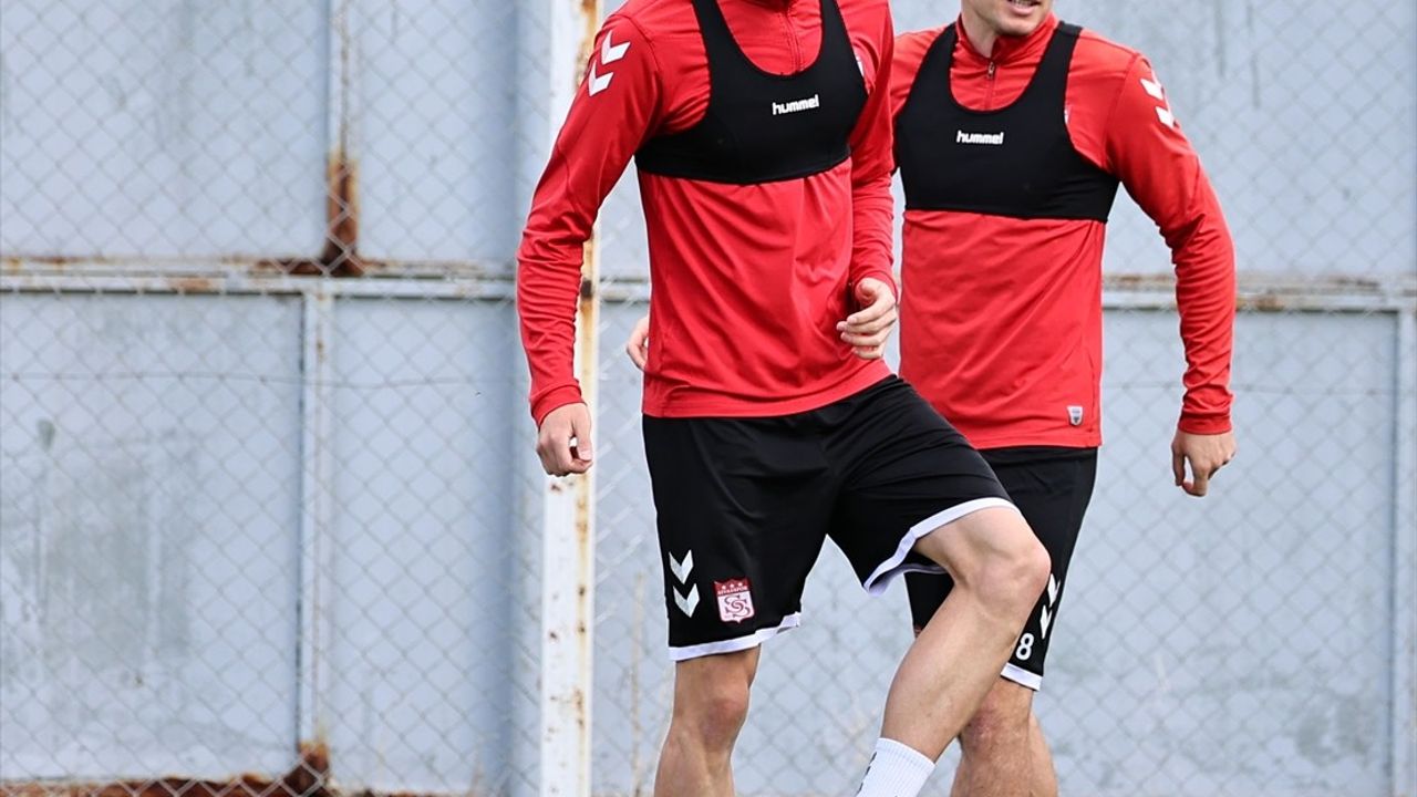 Sivasspor, Antalyaspor Maçına Hazırlıklara Başladı