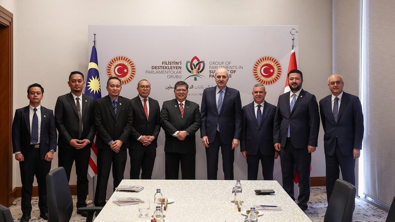 TBMM Başkanı Kurtulmuş'tan Malezya Temsilciler Meclisi Başkanı Abdul ile Önemli Görüşme