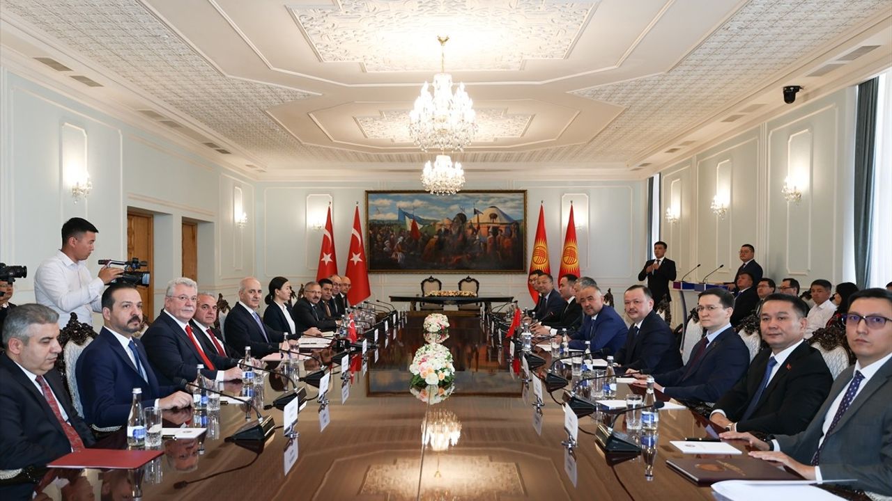 TBMM Başkanı Kurtulmuş'un Kırgızistan Ziyareti: Türk Dünyası İçin Yeni Fırsatlar