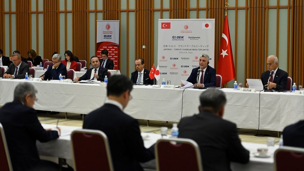 Ticaret Bakanı Bolat, Türkiye-Japonya Ekonomik Ortaklık Anlaşması'nı Değerlendirdi